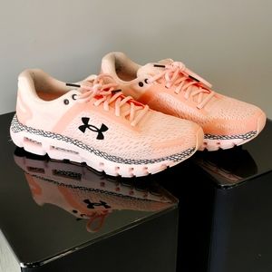 Under Armour Hovr Infinite Shoes
